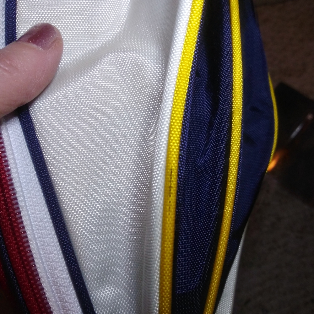 Rare Vintage 90's/Y2k Tommy Hilfiger Colorblock Football Carrying Bag - Picture 11 of 13